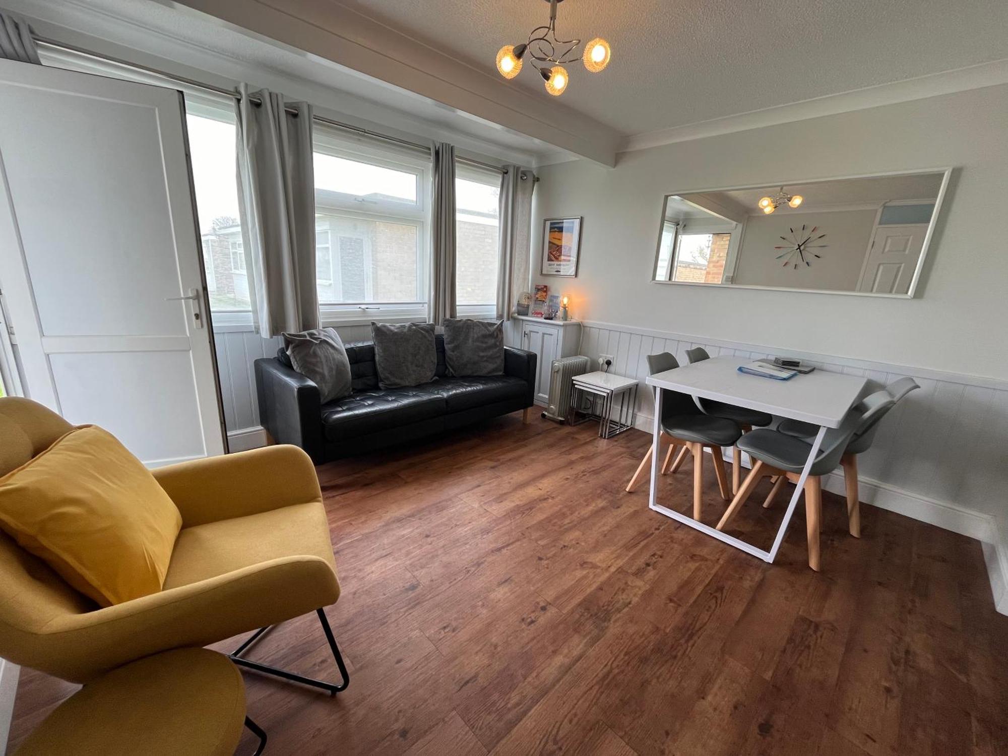 Beachcomber, Sunbeach, Scratby - Two Bed Chalet, Sleeps 4, Free Wi-Fi, Free Club Passes, Free Swimming And Pet Friendly Exteriér fotografie